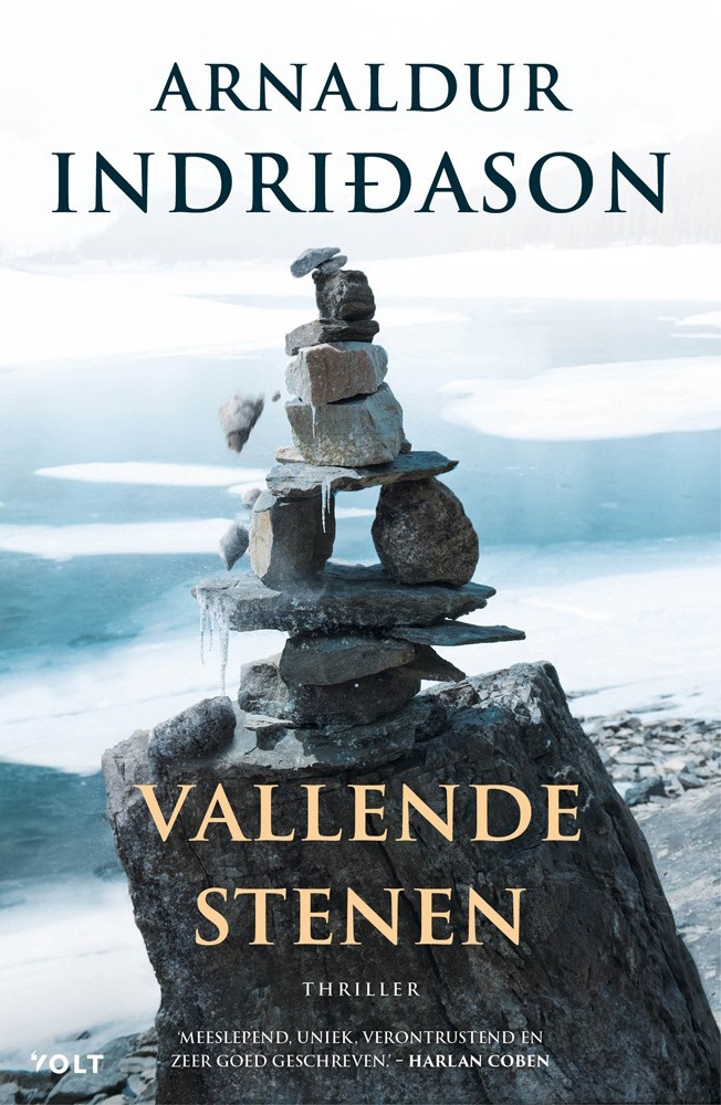 Omslag van de thriller Vallende stenen van Arnaldur Indriðason.